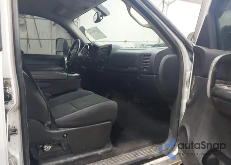 2008 Chevrolet C3500 from USA, damaged, VIN 1GCJK33668F212524